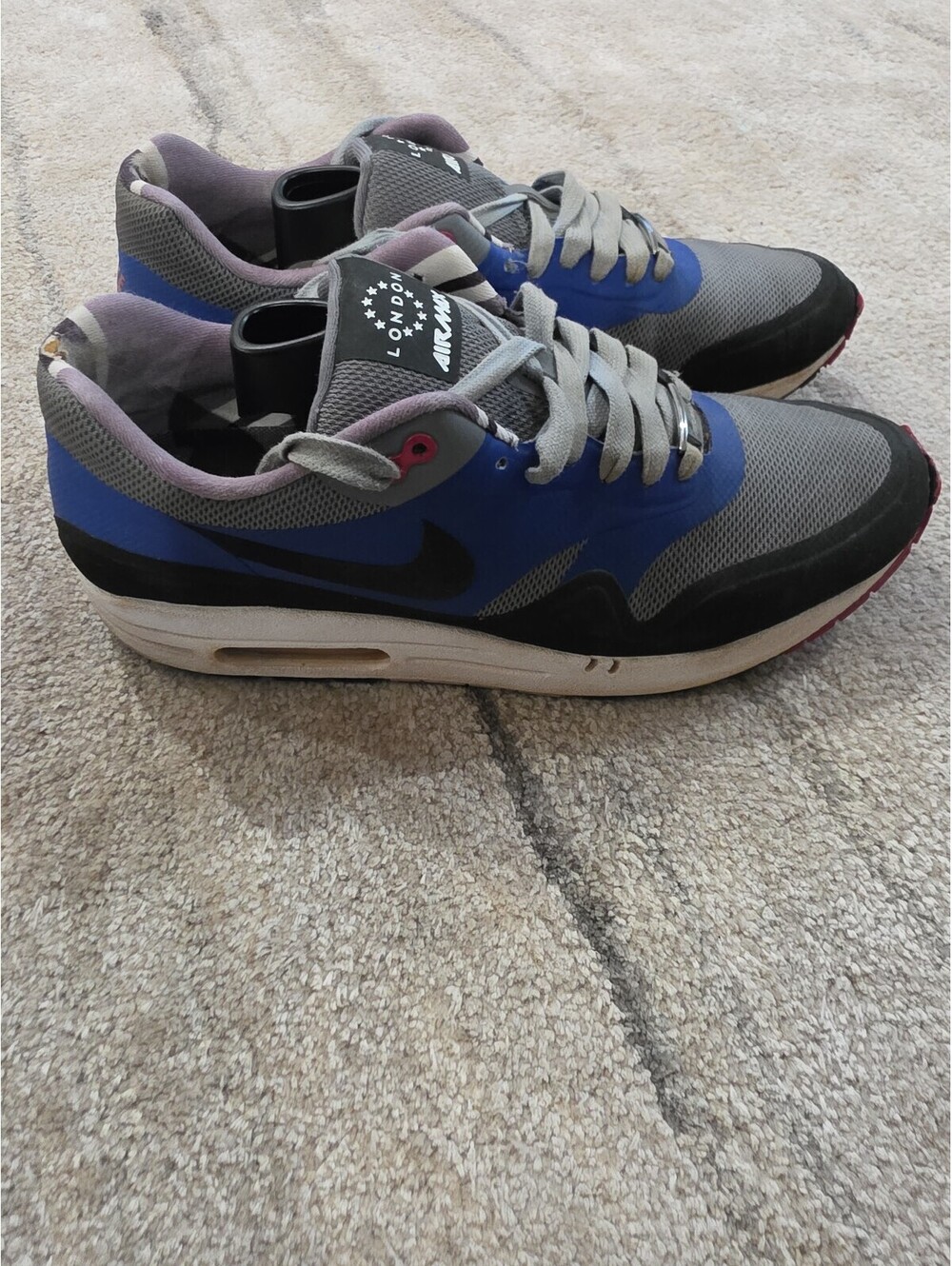 Nike air max London size 11 clean